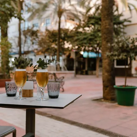 酒店 Plaza