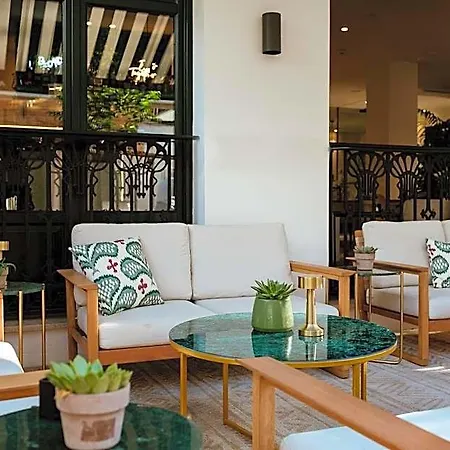 Otel Plaza Estepona