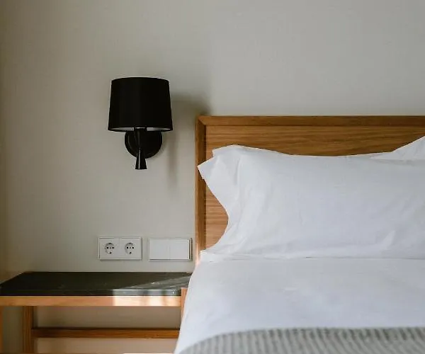 Plaza Ξενοδοχείο Εστεπόνα