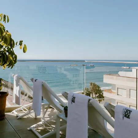 Plaza 3* Εστεπόνα